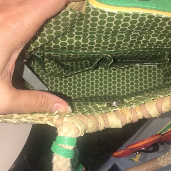 EUC discontinued Beautiful Brighton thick raffia shoulder bag with bag charms - Picture 5 of 12